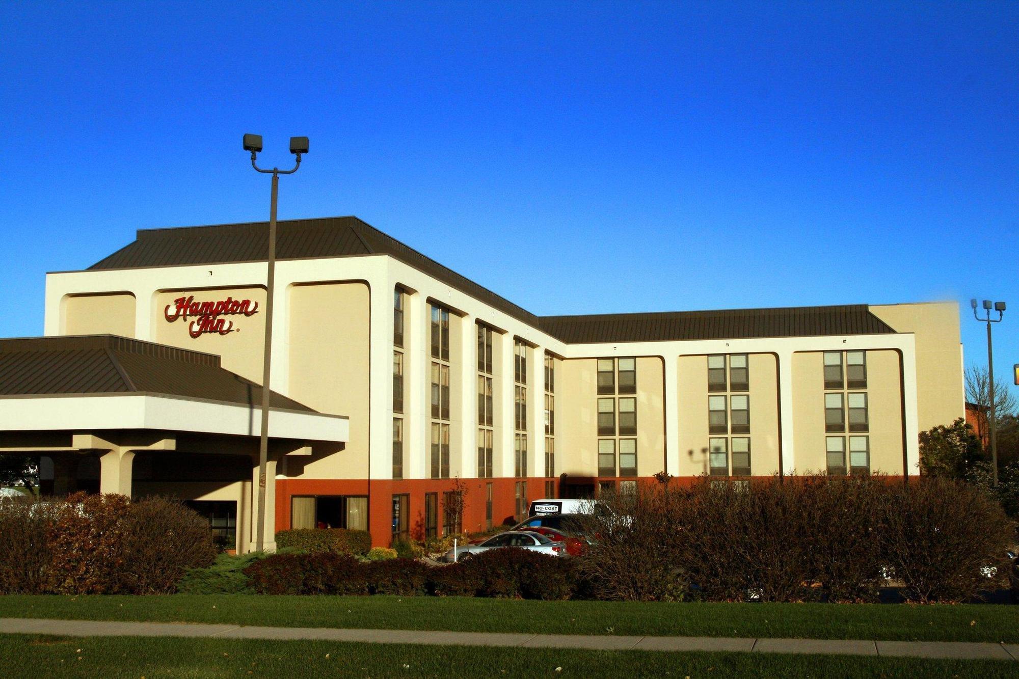 Hampton Inn Des Moines-Airport Exterior foto